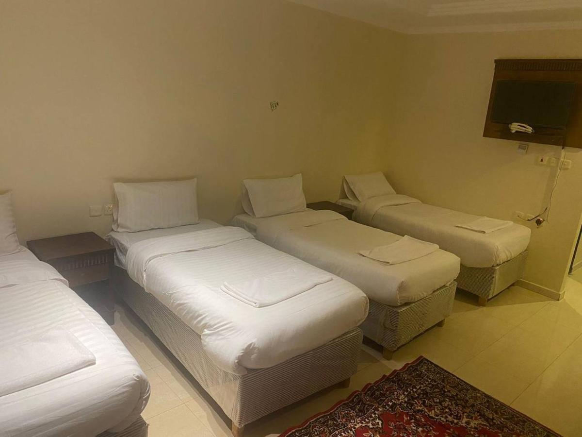 فندق الخلفاء توصيل للحرم Mekka Exteriör bild